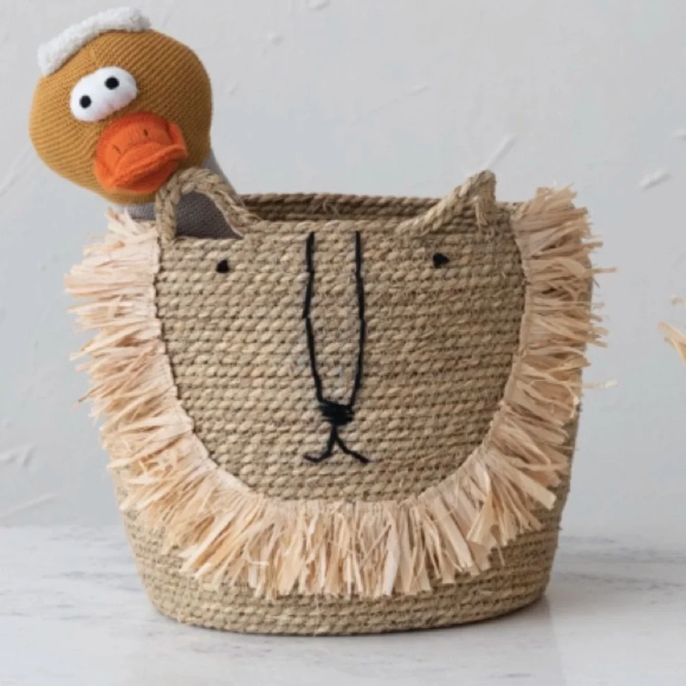 WOVEN SEAGRASS LION 1/ BASKET W/HANDLES